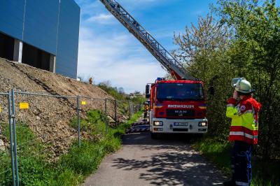 Kornwestheim: Brennendes Daemmmaterial - 30.000 Euro Sachschaden beim Bau einer Multifunktionshalle